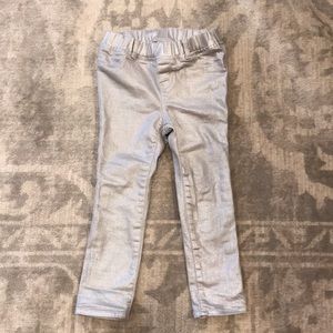 Gap Denim Jegging in Silver with free Top